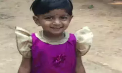 ജീവനെടുത്ത അബദ്ധം..; പേസ്റ്റ് രൂപത്തിലാക്കിയ എലിവിഷം അറിയാതെ എടുത്ത് പല്ലുതേച്ചു; വിഷം ഉള്ളിൽ ചെന്ന് മൂന്ന് വയസുകാരിക്ക് ദാരുണാന്ത്യം; മരണം ചികിത്സയിലിരിക്കെ; കണ്ണീരോടെ ഉറ്റവർ