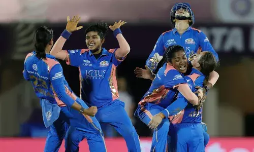 തുടര്‍ച്ചയായ മൂന്നാം ഫൈനലിലും രക്ഷയില്ല; ഡല്‍ഹിയെ വീഴ്ത്തി വനിതാ പ്രീമിയര്‍ ലീഗ് കിരീടം മുംബൈ ഇന്ത്യന്‍സിന്; മുംബൈയുടെ ജയം 8 റണ്‍സിന്; രണ്ടാം തവണയും കിരീടത്തില്‍ മുത്തമിട്ട് മുംബൈ; നിര്‍ണ്ണായകമായത് ക്യാപ്റ്റന്‍ ഹര്‍മന്‍പ്രീത് കൗറിന്റെ  ഇന്നിങ്ങ്സ്