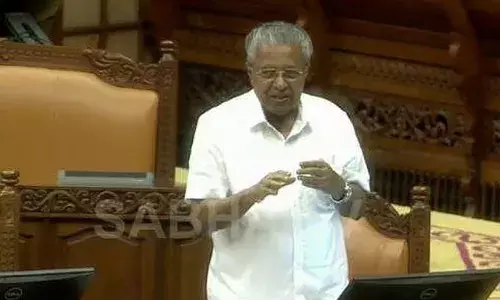 പാതി വില തട്ടിപ്പ് കേസില്‍ രാഷ്ട്രീയ നേതാക്കള്‍ ആരെങ്കിലും ഉണ്ടോ? കേസ് അന്വേഷണഘട്ടത്തിലെന്ന് മുഖ്യമന്ത്രി; 48,384 പേര്‍ തട്ടിപ്പിനിരയായതില്‍ 1343 കേസുകള്‍ രജിസ്റ്റര്‍ ചെയ്തു; മുഖ്യപ്രതികളുടെ ബാങ്ക് അക്കൗണ്ടുകള്‍ മരവിപ്പിച്ചെന്നും നിയമസഭയില്‍