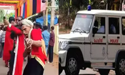 ഓടിക്കോ...; പൂരം കൊഴുപ്പിക്കാൻ കളർ ഡ്രെസ്സൊക്കെയിട്ട് ആടിപ്പാടി യുവാവ്; കൈയിൽ കരുതിയിരുന്നവനെ കണ്ടപ്പോൾ ആളുകൾ കുതറിമാറി; കേസെടുത്തപ്പോൾ നടന്നത്!