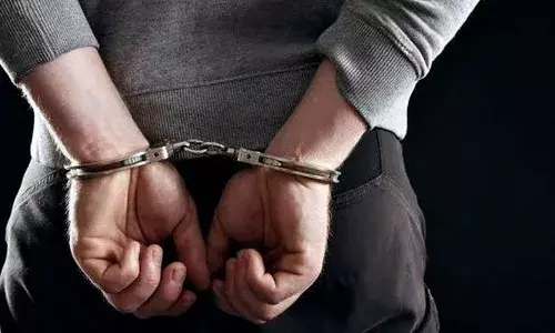 ഗുഡ്സ് ഓട്ടോ ഇടിച്ച് വഴിയാത്രക്കാരന്‍ മരിച്ച സംഭവം കൊലപാതകം; ഒളിവില്‍ പോയ പ്രതി അറസ്റ്റില്‍