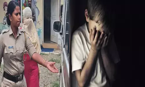 വീട്ടിലെത്തിയ ആൺകുട്ടി മയങ്ങിവീണു; ഏറെനേരം അവശനിലയിൽ കിടന്നു; അന്വേഷണത്തിൽ കട്ടൻ ചായയ്ക്ക് പകരം നൽകിയത് മറ്റൊന്ന്; കേസിൽ യുവതി അറസ്റ്റിൽ