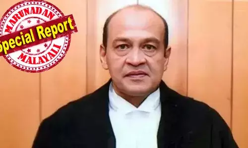 ജസ്റ്റിസ് യശ്വന്ത് വര്‍മ്മയുടെ വീട്ടില്‍ കണ്ടെത്തിയ കരിഞ്ഞ നോട്ടുകളുടെ ചിത്രം പുറത്തുവിട്ട് സുപ്രീം കോടതി; കത്തിക്കരിഞ്ഞത് 15 കോടിയോളം നോട്ടുകെട്ടുകള്‍; ജഡ്ജിക്കെതിരെ കുരുക്ക് മുറുകുന്നു; അന്വേഷണത്തിന് മലയാളികള്‍ ഉള്‍പ്പെടെ മൂന്നംഗ സമിതി; ജസ്റ്റിസ് വര്‍മ്മയെ ജുഡീഷ്യല്‍ ജോലികളില്‍ നിന്ന് മാറ്റി; തന്നെ കള്ളക്കേസില്‍ കുടുക്കാനുള്ള ഗൂഡാലോചനയാണ് ഇതെന്ന് ജസ്റ്റിസ് വര്‍മ്മ