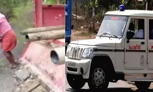 കുഴൽ കിണർ വെള്ളം റോഡിൽ ഒഴുകിയെത്തി; ചോദ്യം ചെയ്ത് അയൽക്കാരൻ; തർക്കത്തിനിടെ കൈവിട്ട കളി; തൃശൂരിൽ മധ്യവയസ്കന് വെട്ടേറ്റു; പകയ്ക്ക് കാരണം ഇത്!