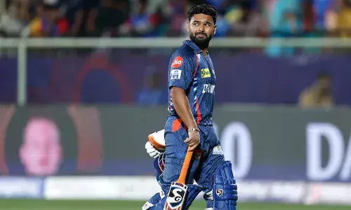 തകര്‍പ്പന്‍ തുടക്കം മുതലാക്കാനായില്ല; ഡല്‍ഹിക്കെതിരെ 210 വിജയലക്ഷ്യമുയര്‍ത്തി ലക്നൗ സൂപ്പര്‍ജയന്റസ്; രക്ഷകരായത് മിച്ചല്‍ മാര്‍ഷും നിക്കോളസ് പൂരനും; ഡല്‍ഹിക്കെതിരെ അക്കൗണ്ട് തുറക്കാനാകാതെ പന്ത്