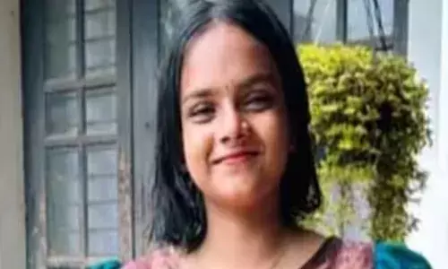 ബന്ധുവീട്ടില്‍ വച്ച് ആത്മഹത്യയ്ക്ക് ശ്രമിച്ച എട്ടാം ക്ലാസ് വിദ്യാര്‍ത്ഥിനി മരിച്ചു; ആത്മഹത്യയുടെ കാരണം തേടി പോലിസ്