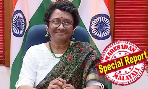 ഒരിക്കലും ജോലിയെ വര്‍ണ അടിസ്ഥാനത്തില്‍ വേര്‍തിരിക്കുമെന്ന് കരുതിയില്ല; അപ്രതീക്ഷിതമായിരുന്നു പരാമര്‍ശം; പറഞ്ഞ ആള്‍ ഇതുവരെ മാപ്പ് പറഞ്ഞിട്ടില്ല; ആരാണ് പറഞ്ഞതെന്ന് പറയില്ലെന്നും അത് ആരും അറിയാതെ ഇരിക്കട്ടെയെന്നും ചീഫ് സെക്രട്ടറി; ബ്രൂറോക്രസിയില്‍ നിന്നാണോ ആ കമന്റ് വന്നതെന്ന് ചോദ്യത്തിന് അതും പറയില്ലെന്ന് മറുപടി; ശാരദാ മുരളീധരനെ ബോഡി ഷെയിം ചെയ്തത് ആര് ? കറുപ്പ് വിവാദത്തിലെ വില്ലന്‍ ചിരിക്കുമ്പോള്‍