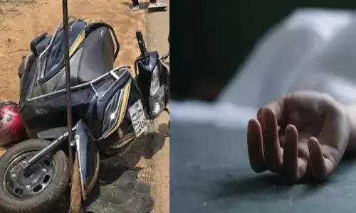 ബസും സ്‌കൂട്ടറും കൂട്ടിയിടിച്ച് യുവാവിന് ദാരുണാന്ത്യം; ഭാര്യയ്ക്ക് ഗുരുതര പരിക്ക്; ആശുപത്രിയിലേക്ക് മാറ്റി; അപകടം പെട്രോള്‍ പമ്പില്‍ നിന്നും പുറത്തേയ്ക്ക് ഇറങ്ങുന്നതിനിടെ