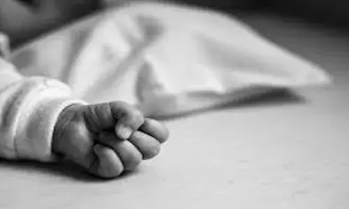 മുംബൈ വിമാനത്താവളത്തിലെ ശൗചാലയത്തില്‍ നവജാത ശിശുവിന്റെ മൃതദേഹം;  മൃതദേഹം കണ്ടെത്തിയത് അതിസുരക്ഷാ മേഖലയില്‍ നിന്നും: അന്വേഷണം ആരംഭിച്ച് പോലിസ്