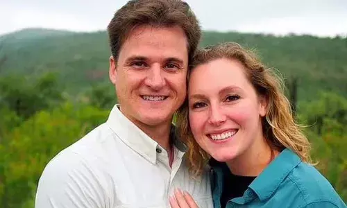 ഒപ്പം നിന്ന് ഫോട്ടോ എടുക്കാന്‍ വിസമ്മതിച്ചു; ഡോക്ടറായ ഭര്‍ത്താവ് ഭാര്യയെ കല്ലിനിടിച്ച് കൊല്ലാന്‍ ശ്രമിച്ചു