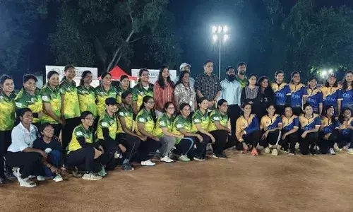 ടെക്നോപാര്ക്കില് പ്രതിധ്വനിയുടെ മയക്കുമരുന്ന് രഹിത കാമ്പെയ്ന്: സൗഹൃദ ക്രിക്കറ്റ മത്സരത്തില് എംഎല്എമാര് പങ്കെടുത്തു; ടെക്നോപാര്ക്ക് വനിതാ ക്രിക്കറ്റ് ലീഗ് സ്പീക്കര് എ. എന് ഷംസീര് ഉദ്ഘാടനം ചെയ്തു ടെക്നോപാര്ക്കില് പ്രതിധ്വനിയുടെ മയക്കുമരുന്ന് രഹിത കാമ്പെയ്ന്: സൗഹൃദ ക്രിക്കറ്റ മത്സരത്തില് എംഎല്എമാര് പങ്കെടുത്തു; ടെക്നോപാര്ക്ക് വനിതാ ക്രിക്കറ്റ് ലീഗ് സ്പീക്കര് എ. എന് ഷംസീര് ഉദ്ഘാടനം ചെയ്തു