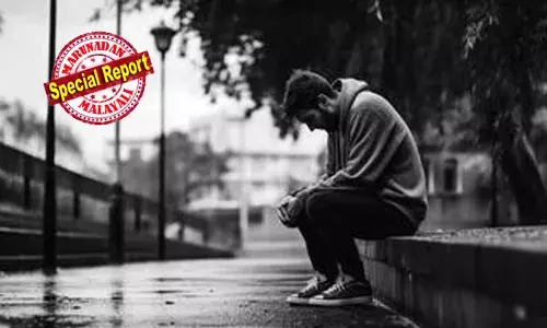 യുകെയിലെ പ്ലീമൗത്തില്‍ മലയാളി യുവാവിന് നേരേ ബസില്‍ ക്രൂരമായ വംശീയ ആക്രമണം; തല ബസിന്റെ ജനല്‍ ചില്ലിനോട് ചേര്‍ത്ത് വച്ച് അടിച്ചതിനെ തുടര്‍ന്ന് സാരമായ പരുക്ക്; പൊലീസ് കസ്റ്റഡിയിലായ 31കാരന്‍ അക്രമി ലഹരി വില്‍പന സംഘത്തിലെ അംഗമെന്ന് സംശയം