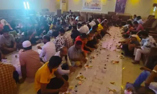 പ്രവാസി സ്‌നേഹകൂട്ടായ്മയുടെ ഇഫ്താര്‍ വിരുന്നൊരുക്കി നവയുഗം തുഗ്ബ മേഖല കമ്മിറ്റി