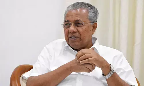 ചെറിയ കാര്യങ്ങൾക്ക് വരെ ആളുകൾ അടി വെയ്ക്കുന്നു; ലഹരി ഉപയോഗവും വർധിച്ചുവരുന്നു; ഈ വെബ് പോർട്ടൽ ജനങ്ങൾക്ക് സഹായകരമാകും; അക്രമവാസന നിരീക്ഷിക്കാൻ ‘തിങ്ക് തേങ്ക്’ രൂപീകരിച്ചതായി മുഖ്യമന്ത്രി