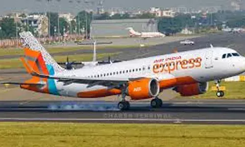 കണ്ണൂര്‍-മുംബൈ എയര്‍ ഇന്ത്യാ എക്‌സ്പ്രസ് സര്‍വീസ് തുടങ്ങി; ടിക്കറ്റ് നിരക്ക് 3800 രൂപ മുതല്‍