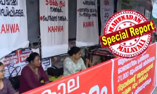 അവഗണനയുടെ അമ്പത് നാളുകള്‍! സെക്രട്ടറിയേറ്റ് പടിക്കല്‍ നീതിക്കായി മുറവിളിക്കുന്ന സ്ത്രീകളെ കണ്ടില്ലെന്ന് നടിച്ച് സര്‍ക്കാര്‍; മുടി മുറിച്ചു പ്രതിഷേധിക്കാന്‍ ആശമാര്‍; കേന്ദ്രത്തെ പഴിക്കാത്ത പ്രക്ഷോഭത്തിന് പിന്നില്‍ രാഷ്ട്രീയമെന്ന് സിപിഎം; അവഗണനയിലും സമരത്തിന്‍ പെണ്‍വീര്യവുമായി ആശമാര്‍