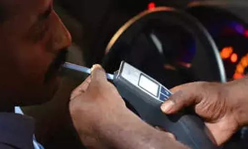 ജീവിതത്തില്‍ ഇതുവരെ മദ്യപിക്കാത്ത ഡ്രൈവര്‍; എന്നിട്ടും കെഎസ്ആര്‍ടിസിയുടെ ബ്രത്തലൈസറില്‍ കുടുങ്ങി ടി.കെ ഷിദീഷ്: ഡ്യൂട്ടി നിഷേധിച്ചതോടെ കോഴിക്കോട് സ്റ്റാന്‍ഡില്‍ ബഹളം