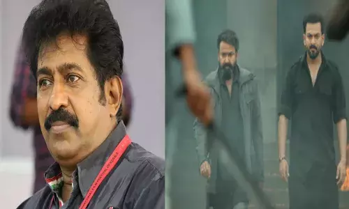 എമ്പുരാനെ ആദ്യം അനുകൂലിച്ചവർ ഇന്ന് എതിർക്കുന്നു; മോഹൻലാലിൻ്റെ മാപ്പ് പറച്ചിൽ അദ്ദേഹത്തിൻ്റെ വ്യക്തിപരമായ കാര്യം; എന്തൊക്കെയാണ് ഇവിടെ നടക്കുന്നത്; വിവാദങ്ങളിൽ പ്രതികരിച്ച് നടൻ പ്രേംകുമാർ