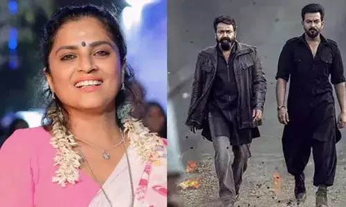 എല്ലാ വില്ലന്മാര്‍ക്കും ഹിന്ദുപ്പേരാണ്, ചരിത്രത്തെ വളച്ചൊടിച്ചു; മതത്തെ വച്ചും വര്‍ഗീയത വിറ്റും സിനിമയെ വളര്‍ത്താന്‍ നോക്കിയാല്‍ അത് ചിലപ്പോള്‍ എവിടെയെങ്കിലുമൊക്കെ പിഴയ്ക്കും; എമ്പുരാന്‍ സിനിമക്കെതിരെ നടി സോണിയ മല്‍ഹാര്‍