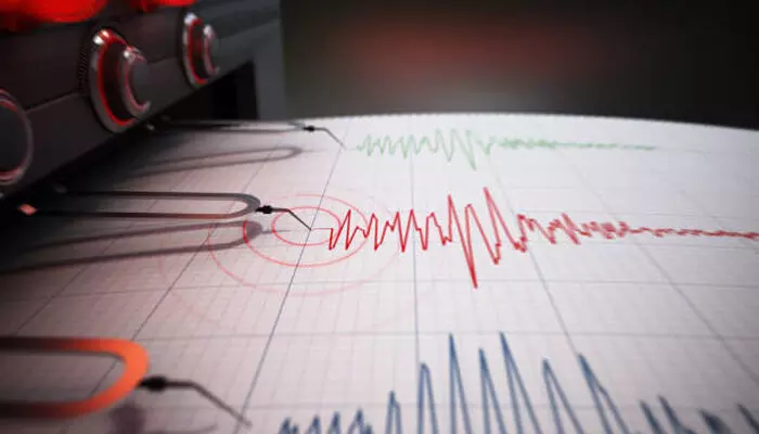 സൗദിയിൽ ഭൂചലനം; 4.4 തീവ്രത രേഖപ്പെടുത്തി; കുലുക്കം അനുഭവപ്പെട്ടത് ദമ്മാമിന് സമീപം; നാശനഷ്ടങ്ങൾ ഒന്നും റിപ്പോർട്ട് ചെയ്തിട്ടില്ല; പരിഭ്രാന്തിയിൽ ജനങ്ങൾ സൗദിയിൽ ഭൂചലനം; 4.4 തീവ്രത രേഖപ്പെടുത്തി; കുലുക്കം അനുഭവപ്പെട്ടത് ദമ്മാമിന് സമീപം; നാശനഷ്ടങ്ങൾ ഒന്നും റിപ്പോർട്ട് ചെയ്തിട്ടില്ല; പരിഭ്രാന്തിയിൽ ജനങ്ങൾ