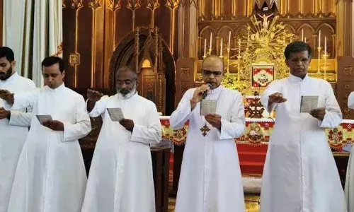 കാഞ്ഞിരപ്പള്ളി രൂപതയില് ലഹരിക്കെതിരെ പ്രതിജ്ഞ കാഞ്ഞിരപ്പള്ളി രൂപതയില് ലഹരിക്കെതിരെ പ്രതിജ്ഞ