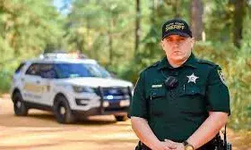 ഡോളര് ജനറലിലെ വെടിവയ്പ്പില് ഫ്ലോറിഡ ഡെപ്യൂട്ടി കൊല്ലപ്പെട്ടു ഡോളര് ജനറലിലെ വെടിവയ്പ്പില് ഫ്ലോറിഡ ഡെപ്യൂട്ടി കൊല്ലപ്പെട്ടു