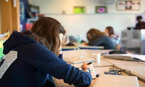 വിദ്യാര്‍ഥികളുടെ പ്രശ്‌നങ്ങള്‍ അറിയാന്‍ കൂടുതല്‍ കൗണ്‍സിലര്‍മാര്‍; 1000 സ്‌കൂളുകളില്‍ കൂടി നിയമനം