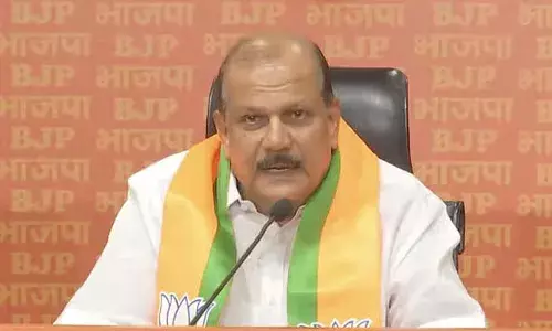 ക്ഷേത്രത്തിന് മുന്നില്‍ ചെന്ന് മര്യാദകേട് കാണിച്ചാല്‍ അടിവാങ്ങും, മതവിശ്വാസത്തെ തകര്‍ക്കുന്ന രീതിയില്‍ ആര് ചെയ്താലും അങ്ങനെയൊക്കെ സംഭവിക്കും, സഹിച്ചേക്കണം; ജബല്‍പൂരില്‍ പുരോഹിതരെ അക്രമിച്ച സംഭവത്തെ ന്യായീകരിച്ച് പി.സി.ജോര്‍ജ്