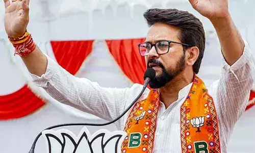 കേക്ക് മുറിച്ചതാണ് അദ്ദേഹത്തെ ചൊടിപ്പിച്ചത്; കോണ്‍ഗ്രസ് നേതാക്കള്‍ ചൈനയുമായി സൂപ്പ് പങ്കിട്ട ചരിത്രം ഉണ്ട്; ചിലർക്ക് ഇപ്പോഴത്തെ ബന്ധം കാണുമ്പോൾ സഹിക്കുന്നില്ല; രൂക്ഷ വിമർശനവുമായി അനുരാഗ് ഠാക്കൂര്‍