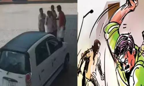 കുപ്പിയിൽ പെട്രോൾ നൽകാത്തതിൽ വിരോധം; മാനേജറെ അതിക്രൂരമായി മർദിച്ച് പെട്രോൾ വാങ്ങി; കാറിലെത്തിയ സംഘത്തെ കുറിച്ച് അന്വേഷണം തുടങ്ങി