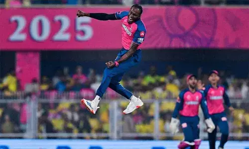 3 വിക്കറ്റുമായി തിളങ്ങി ആര്‍ച്ചര്‍; ബാറ്റിങ്ങിനൊപ്പം ബൗളിങ്ങിലും മികവുമായി രാജസ്ഥാന്‍; നായകനായ തിരിച്ചുവരവില്‍ ജയത്തോടെ തുടങ്ങി  സഞ്ജുവും; പഞ്ചാബിനെ വീഴ്ത്തിയത് 50 റണ്‍സിന്; രാജസ്ഥാന് സീസണിലെ രണ്ടാം ജയം