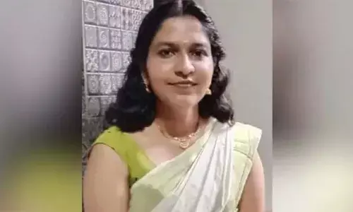 കളമശേരി ഗവ. മെഡിക്കല്‍ കോളേജ് ഹോസ്റ്റലില്‍ വിദ്യാര്‍ഥി തൂങ്ങി മരിച്ച നിലയില്‍; മരിച്ചത് മൂന്നാം വര്‍ഷ എംബിബിഎസ് വിദ്യാര്‍ഥി അമ്പിളി