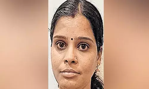 ഫോണിലൂടെ ഓര്‍ഡര്‍ ചെയ്താല്‍ സാധനം വീട്ടിലെത്തും; സ്‌കൂട്ടറില്‍ നിരോധിത പുകയില ഉത്പന്നങ്ങള്‍ വിറ്റിരുന്ന 35കാരി അറസ്റ്റില്‍