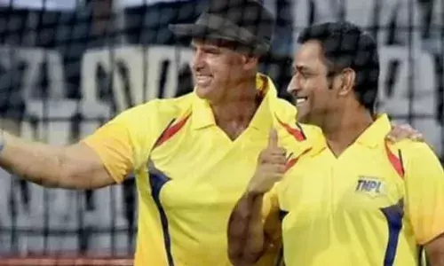 ഈ മത്സരം കഴിയുമ്പോള്‍ തന്നെ ധോണി കമന്റ് ബോക്‌സിലേക്കു വരണം;  ക്രിക്കറ്റില്‍ അദ്ദേഹത്തിന്റെ കാലം കഴിഞ്ഞു;  ചെന്നൈ ടീമിന്  വേണ്ടിയെങ്കിലും ഈ കാര്യം അംഗീകരിക്കണം; തുറന്നടിച്ച് മാത്യു ഹെയ്ഡന്‍