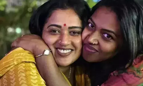 ലെസ്ബിയനായാല്‍ തന്നെ എന്താണു കുഴപ്പം?; അവര്‍ക്കും ജീവിക്കണ്ടേ; ഈ ഭൂമി പുരുഷനും സ്ത്രീക്കും മതി എന്ന വാദത്തോടെല്ലാം എനിക്ക് യോജിപ്പില്ല; ഞങ്ങള്‍ ലെസ്ബിയനാണെങ്കില്‍ മറ്റാര്‍ക്കെങ്കിലും എന്തെങ്കിലും പ്രശ്നമുണ്ടോ; മഞ്ജു പത്രോസ്