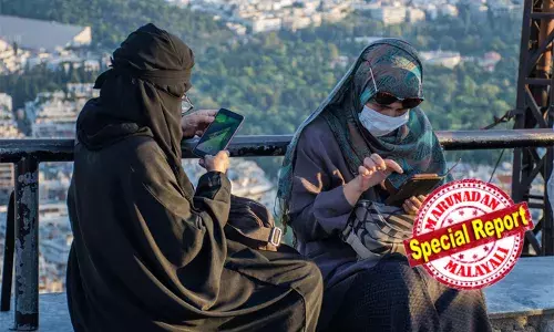 സോവിയറ്റ് യൂണിയനില്‍ നിന്ന് വിട്ട് സ്വതന്ത്രമായ സെന്‍ട്രല്‍ ഏഷ്യന്‍ രാജ്യങ്ങളില്‍ ഇസ്ലാമികവത്കരണം ശക്തമായി; പൊതു നിരത്തില്‍ മുഖം മറയ്ക്കുന്ന നിഖാബ് നിരോധിച്ച് കിര്‍ഗിസ്ഥാന്‍; മുഖം പൂര്‍ണമായി മറയ്ക്കുന്നവരെ കാത്ത് വന്‍ പിഴ