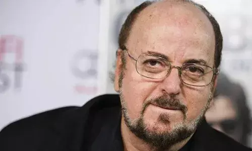 നിരവധി സ്ത്രീകളെ ലൈംഗികമായി ഉപദ്രവിച്ചു; താന്‍ പറയുന്നത് പോലെ ചെയ്യതില്ലെങ്കില്‍ കരിയര്‍ നശിപ്പിക്കുമെന്ന് ഭീഷണി; 35 വര്‍ഷത്തിനിടെ ലൈംഗികമായി ഉപ്രദവിച്ചത് 40-ഓളം സ്ത്രീകളെ: സംവിധായകന് പതിനാലായിരം കോടി പിഴ