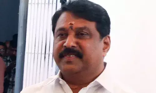 എഐഎഡിഎംകെയില്‍ നിന്നും ബിജെപിയിലെത്തിയത് 2017ല്‍;  ഇളവുകളോടെ അധ്യക്ഷ സ്ഥാനത്തേക്ക് നൈനാര്‍ നാഗേന്ദ്രന്‍; പിന്തുണച്ച് അണ്ണാമലൈ; തേവര്‍ സമുദായാംഗം ഇനി ബിജെപിയെ നയിക്കും