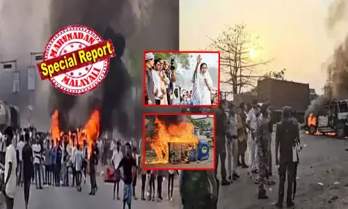ആളുകളെ വീട് വളഞ്ഞ് ആക്രമിച്ച് കൊലപ്പെടുത്തുന്നു; ട്രെയിനുകളും വാഹനങ്ങളും അഗ്നിക്കിരയാക്കി; വഖഫ് നിയമത്തിൽ തെരുവിലിറങ്ങി സമരക്കാർ; മുർഷിദാബാദിൽ ആളിക്കത്തി പ്രതിഷേധം; 3 പേർ കൊല്ലപ്പെട്ടു; എങ്ങും ചേരിതിരിഞ്ഞ് ഏറ്റുമുട്ടലുകൾ; കേന്ദ്ര സേനയെ വിന്യസിക്കാൻ കൊൽക്കത്ത ഹൈക്കോടതിയുടെ ഉത്തരവ്