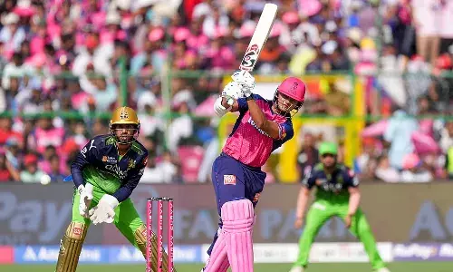 നിരാശപ്പെടുത്തി സഞ്ജു സാംസണ്‍; അര്‍ധ സെഞ്ച്വറിയുമായി തിളങ്ങി യശസ്വി ജയ്‌സ്വാല്‍; രാജസ്ഥാന്‍ റോയല്‍സിനെതിരെ ബംഗളൂരുവിന് ജയിക്കാന്‍ 174 റണ്‍സ്