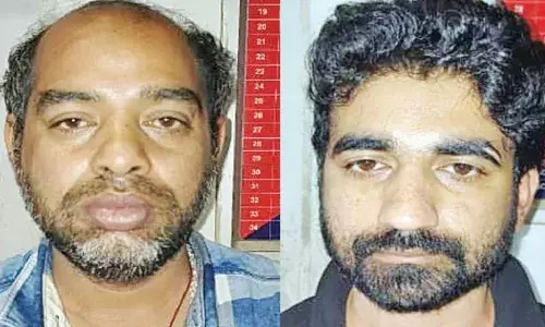 ചേര്‍ത്തലയില്‍ നടന്ന ഓണ്‍ലൈന്‍ തട്ടിപ്പുകള്‍ക്ക് വിദേശ ബന്ധം; അറസ്റ്റിലായവര്‍ വിദേശകമ്പനികളുടെ കണ്ണികളിലെ ഒരുഭാഗംമാത്രം: തട്ടിപ്പ് സംഘങ്ങള്‍ ശേഖരിക്കുന്ന അക്കൗണ്ട് വിവരങ്ങള്‍ കൗകാര്യം ചെയ്യുന്നതും വിദേശ കമ്പനികള്‍