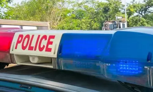 രാത്രിയില്‍ അടിച്ച് പൂസായി വീട്ടിലെത്തി; മദ്യലഹരിയില്‍ ഭാര്യയുടെ വിരല്‍ കടിച്ചെടുത്ത് ഭര്‍ത്താവ്: അറസ്റ്റില്‍