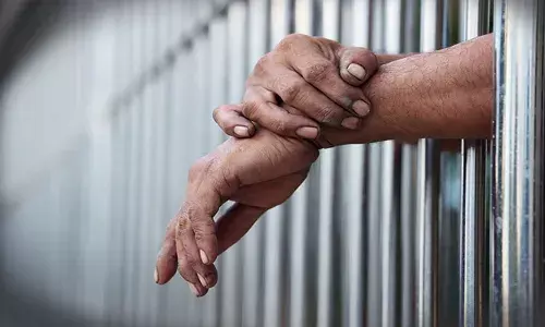 മലയാളി യുവാക്കളെ മഗളൂരുവില്‍ കൊലപ്പെടുത്തി കാസര്‍കോട്ട് കുഴിച്ചിട്ട സംഭവം; മൂന്ന് പ്രതികള്‍ക്കും ജീവപര്യന്തം തടവും പിഴയും