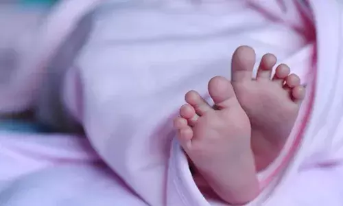 കുളിമുറിയില്‍ കളിച്ചു കൊണ്ടിരിക്കെ അബദ്ധത്തില്‍ വെള്ളത്തില്‍ വീണു; ഇടുക്കിയില്‍ ഒന്നര വയസ്സുകാരി ബക്കറ്റിലെ വെള്ളത്തില്‍ വീണു മരിച്ചു