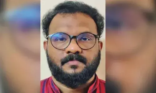 യുവതിയെ നിര്‍ബന്ധിച്ച് വസ്ത്രം മാറ്റിച്ചു; ലൈംഗിക ചുവയോടെ സംസാരിച്ചു: മര്‍മ ചികിത്സാ കേന്ദ്രം ഉടമ അറസറ്റില്‍
