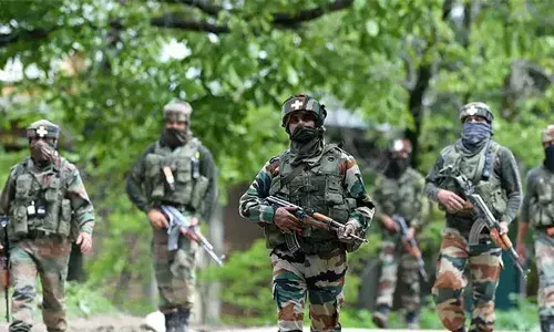 ഝാര്‍ഖണ്ഡില്‍ എട്ട് മാവോയിസ്റ്റുകള്‍ കൊല്ലപ്പെട്ടു; ഏറ്റുമുട്ടലിനിടെ ഇവരില്‍നിന്ന് വിവിധ തരം ആയുധങ്ങളും പിടികൂടി; കൊല്ലപ്പെട്ടവരില്‍ തലയ്ക്ക് വിലയിടപ്പെട്ട ആളും