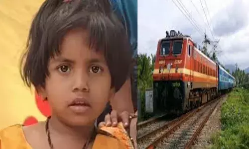 ഓടിക്കൊണ്ടിരുന്ന ട്രെയിനിന് നേരെ കല്ലെറിഞ്ഞു; പാഞ്ഞെത്തി തലയിൽ വന്നിടിച്ചു; വിൻഡോ സീറ്റിലിരുന്ന 4 വയസുകാരിക്ക് ദാരുണാന്ത്യം; പോലീസ് അന്വേഷണം തുടങ്ങി