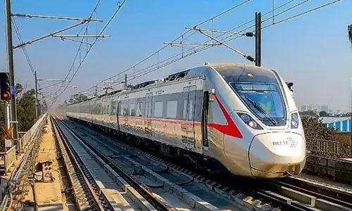 ഇന്ത്യയിലെ ആദ്യത്തെ 16 കോച്ചുകളുള്ള നമോ ഭാരത് ട്രെയിന്‍ ഏപ്രില്‍ 24ന് ഓടിത്തുടങ്ങും