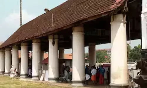 കൂടല്‍മാണിക്യം ക്ഷേത്രത്തിലെ കഴകം നിയമനം താല്‍ക്കാലികമായി തടഞ്ഞ് ഹൈക്കോടതി; ഏപ്രില്‍ 29ന് ഹര്‍ജി വീണ്ടും പരിഗണിക്കും