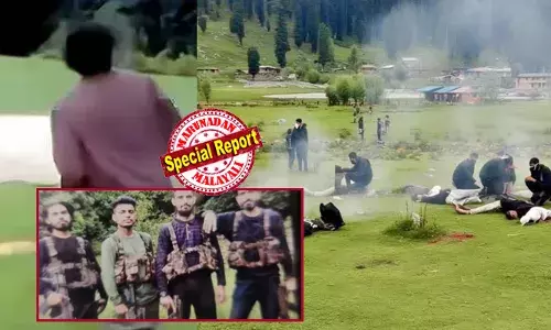 രാജ്യത്തിന്റെ നെഞ്ചില് തീകോരിയിട്ട ഭീകരുടെ ചിത്രം പുറത്തുവിടാന് 24 മണിക്കൂര് പോലും വേണ്ടി വന്നില്ല; പഹല്ഗാമിനെ രക്തക്കളമാക്കിയ ഭീകരര്ക്കായുള്ള അന്വേഷണം നീളുന്നത് അതിവേഗതയില്; രഹസ്യാന്വേഷണ വിവരങ്ങള് ക്രോഡീകരിക്കാന് പ്രത്യേക സംവിധാനം; പഹല്ഗാമിനെ രക്തക്കളമാക്കിയ ഭീകര്ക്കൊപ്പം പഷ്തോ സംസാരിക്കുന്നവരും; ആറ് ഭീകരില് രണ്ട് പേര്ക്ക് പ്രാദേശിക ബന്ധം; അവരെ തിരിച്ചറിയുമ്പോള് രാജ്യത്തിന്റെ നെഞ്ചില് തീകോരിയിട്ട ഭീകരുടെ ചിത്രം പുറത്തുവിടാന് 24 മണിക്കൂര് പോലും വേണ്ടി വന്നില്ല; പഹല്ഗാമിനെ രക്തക്കളമാക്കിയ ഭീകരര്ക്കായുള്ള അന്വേഷണം നീളുന്നത് അതിവേഗതയില്; രഹസ്യാന്വേഷണ വിവരങ്ങള് ക്രോഡീകരിക്കാന് പ്രത്യേക സംവിധാനം; പഹല്ഗാമിനെ രക്തക്കളമാക്കിയ ഭീകര്ക്കൊപ്പം പഷ്തോ സംസാരിക്കുന്നവരും; ആറ് ഭീകരില് രണ്ട് പേര്ക്ക് പ്രാദേശിക ബന്ധം; അവരെ തിരിച്ചറിയുമ്പോള്